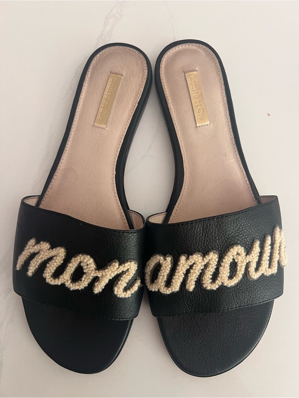 Louise et Cie Anneta „Mon Amour” Women’s Slide Sandals 8.5M  Flat Slip On Casual